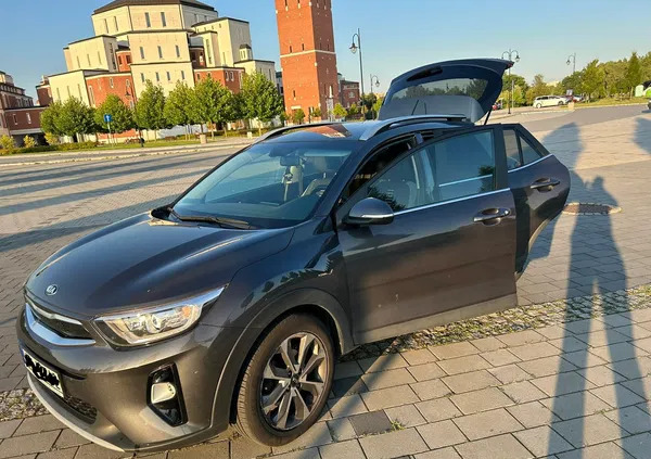 kia małopolskie Kia Stonic cena 64900 przebieg: 44000, rok produkcji 2020 z Kraków